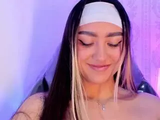 Liaa-18  live sex cam