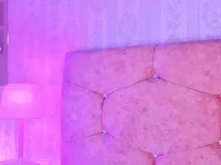 Liaa-18  live sex cam