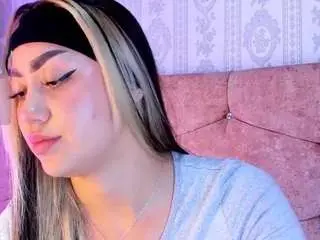 Liaa-18  live sex cam