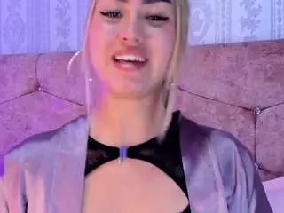 Liaa-18  live sex cam