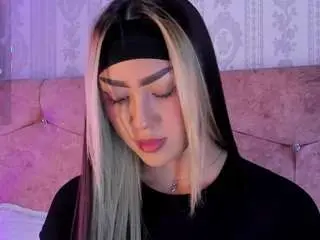Liaa-18  live sex cam