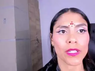 Lunarossie  live sex cam