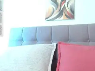 Samanta-pink  live sex cam