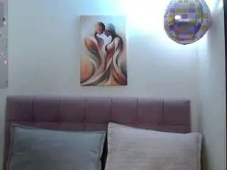 Samanta-pink  live sex cam