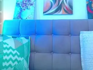 Samanta-pink  live sex cam