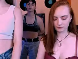 Shadow-kiss  live sex cam