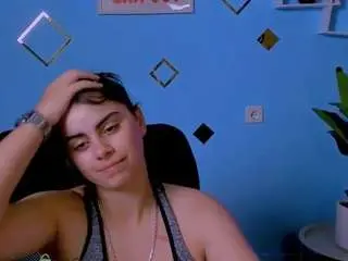Shadow-kiss  live sex cam