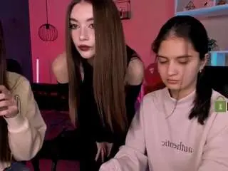 Talia-seduce  live sex cam