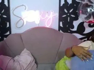 Horny-sexy-brunette  live sex cam