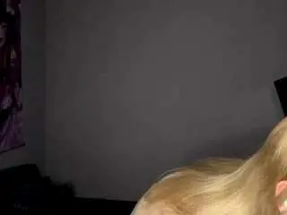 Iraidarabey  live sex cam