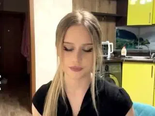 Lioraroux  live sex cam