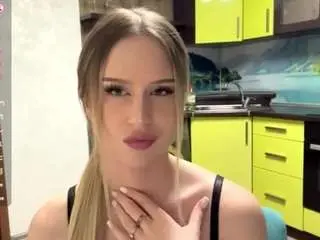 Lioraroux  live sex cam