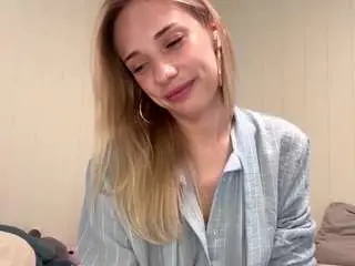 Olympialightford  live sex cam