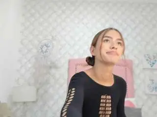 Sofia-marttinez9  live sex cam