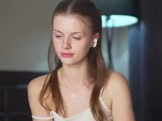 Sunngalen  live sex cam