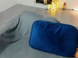 Anyaevy  live sex cam