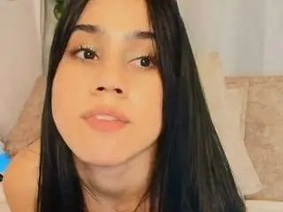 Lizzy-kane  live sex cam