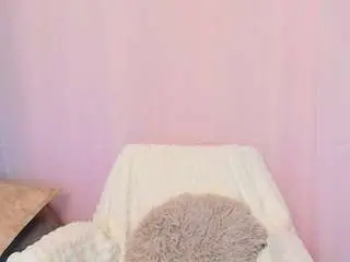 Lizzy-kane  live sex cam