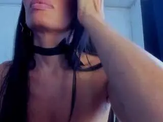 Milfcomesfirst  live sex cam