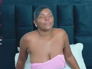 Miss-dinah  live sex cam