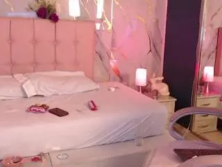 Red-kytty6  live sex cam