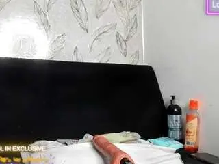Chuiquihornymature  live sex cam