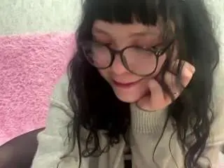 Klaranovak  live sex cam