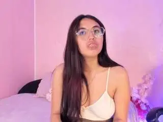 Miiadiaz  live sex cam