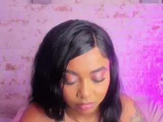 Pamela-west  live sex cam