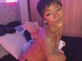 Taylor-west  live sex cam