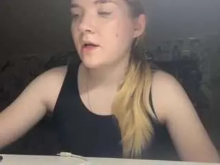 Trudiwarburg  live sex cam