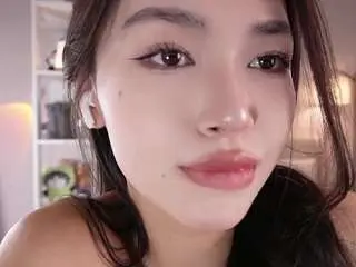 Yourlittlesunrise  live sex cam