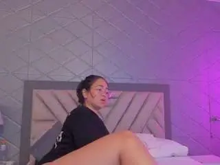 Alissbloom  live sex cam