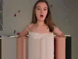 Amy-desiree  live sex cam