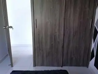 Amyharloww  live sex cam