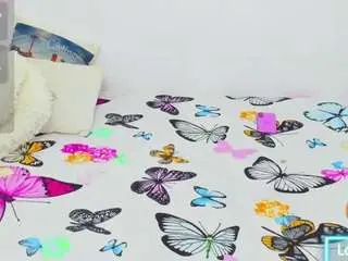 Miiakittyy  live sex cam