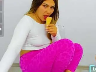 Miiakittyy  live sex cam