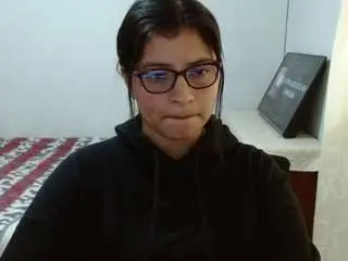 Saralohandshake  live sex cam