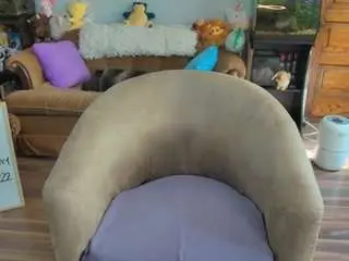 Tinytoni  live sex cam