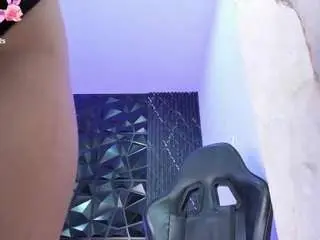 Ariadnaloren  live sex cam