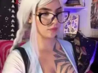 Missymiller  live sex cam