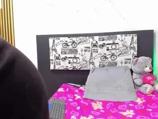 Nikitaa20  live sex cam