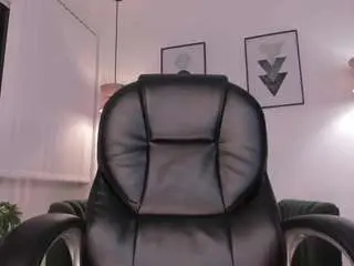 Tiana-cruzz  live sex cam