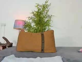 Camila360  live sex cam