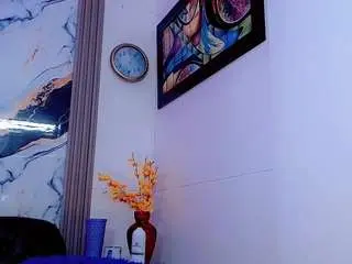 Mia-collucci  live sex cam