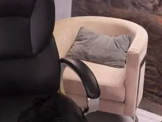 Naomisainz  live sex cam