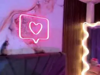 Neftis-tay  live sex cam