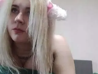 Susannasavoie  live sex cam