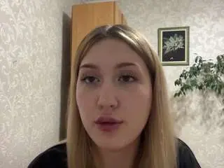 Chungenous  live sex cam