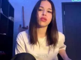 Halliebartoletti  live sex cam